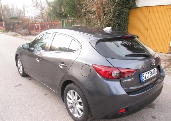 Mazda 3 cena 39900 przebieg: 147000, rok produkcji 2014 z Warszawa małe 121